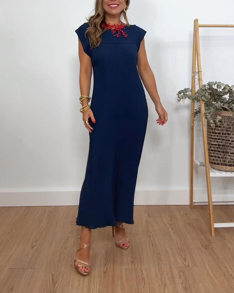 Elna | Robe plissée sans manches
