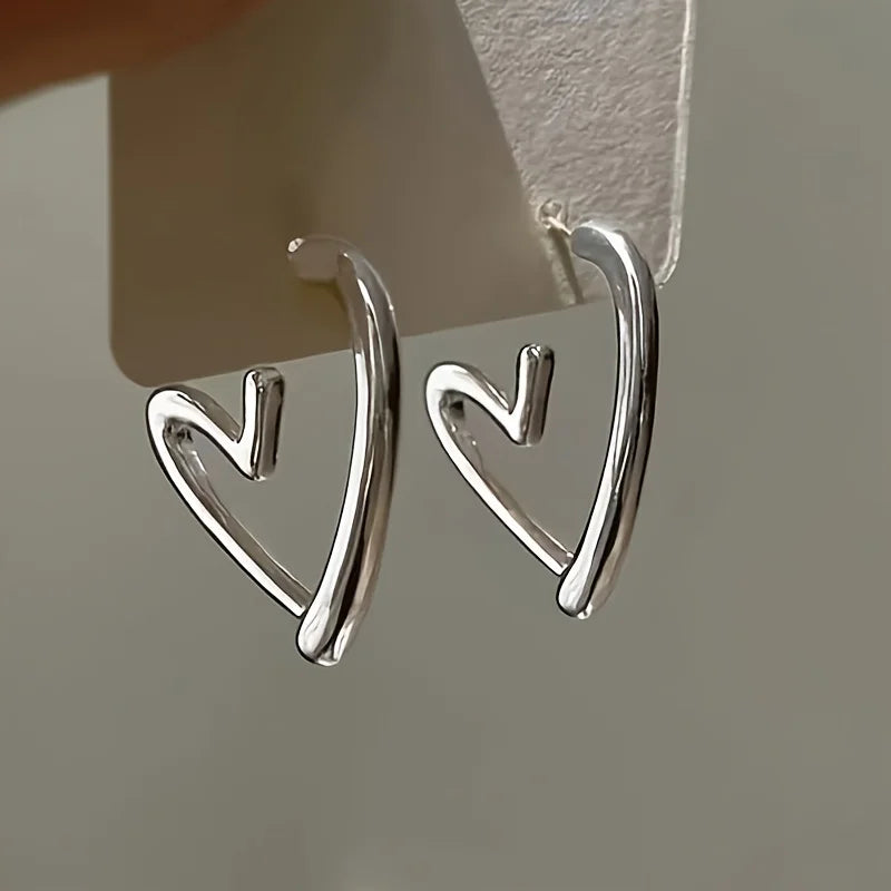 Boucles d'oreilles élégantes en forme de cœur en or rose
