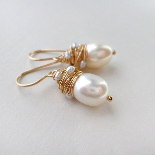 Boucles d'oreilles Vintage avec Perles Dorées