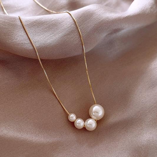 Collier en Perles d'Eau Douce et Or