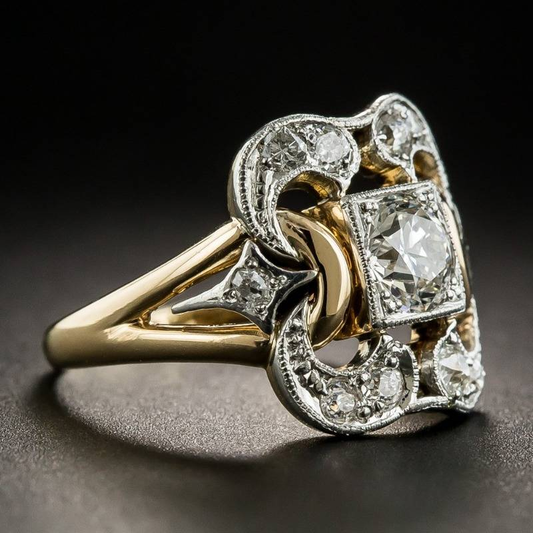 Bague en or vintage ornée de zircon