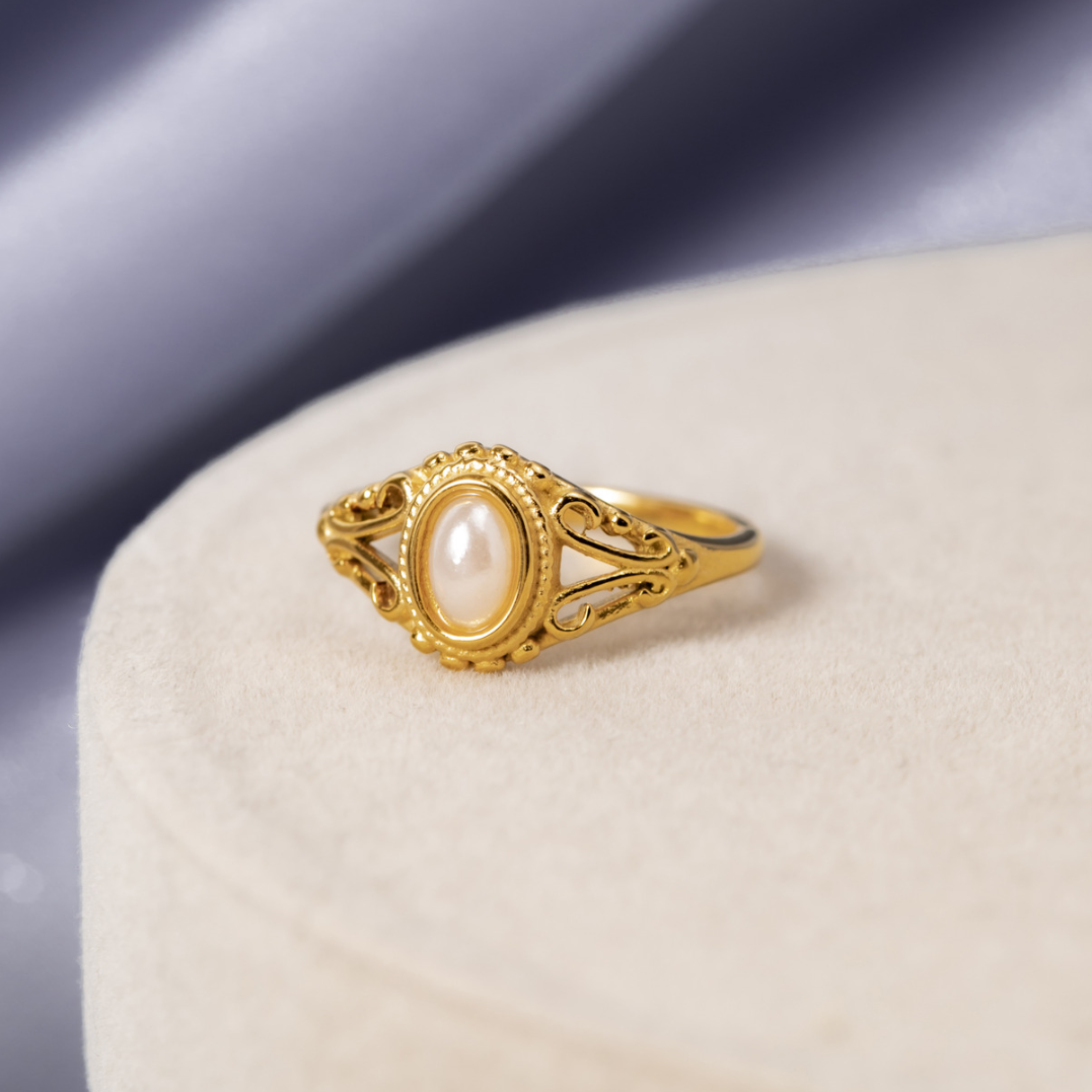 Royal | Bague vintage en perles